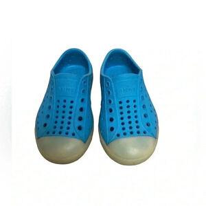 Native Jefferson Glow Kid Blue Glow in the Dark Slip On Shoes Toddler size 6C